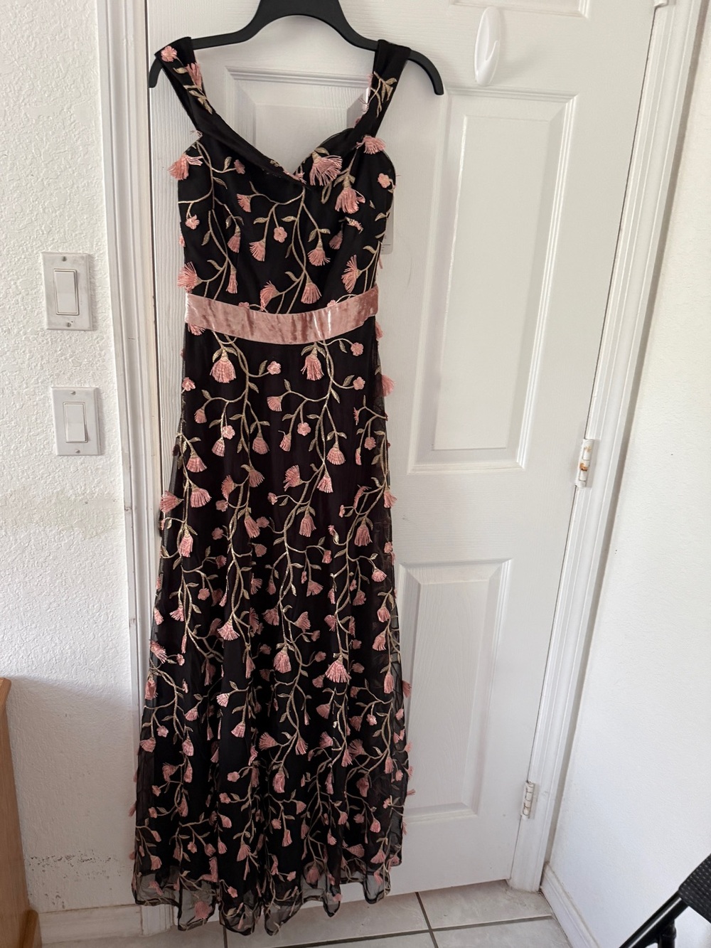 L'ATISTE Black Maxi Dress with Pink Floral Embroidery